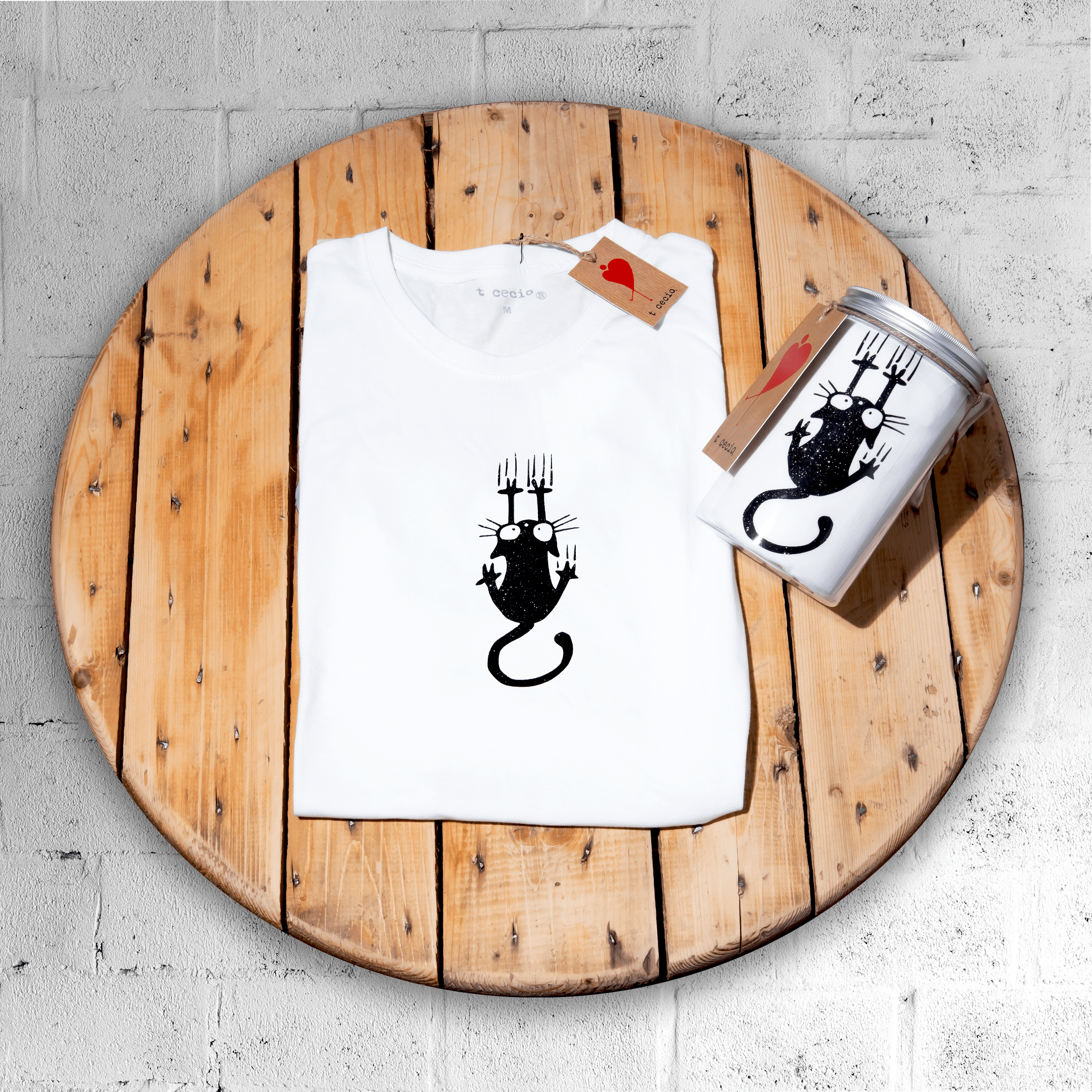 t-shirt don't leave me!